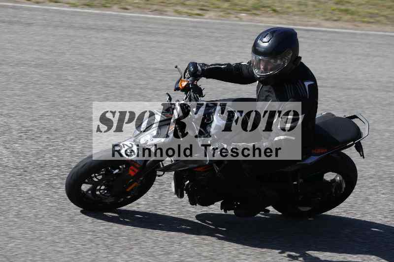 /01 02.04.2026 MAZ ADR/Gruppe gelb Gruppe gruen/25